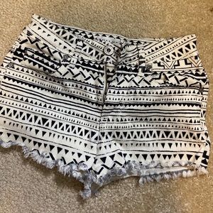 pattern jean shorts
